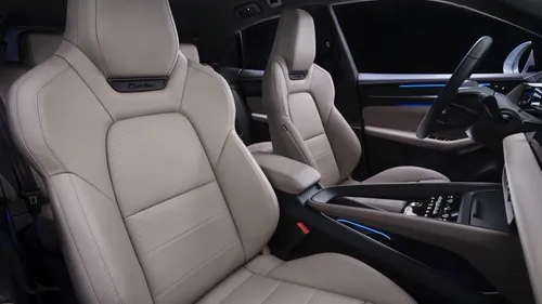 Porsche Macan EV interieur