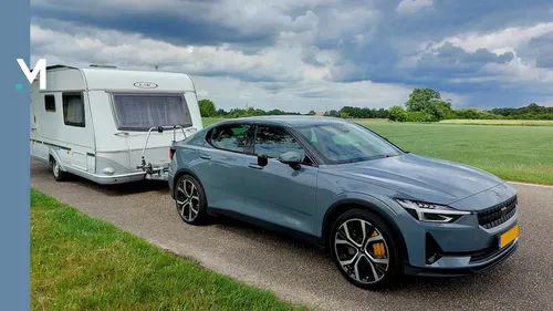 Polestar 2 met caravan