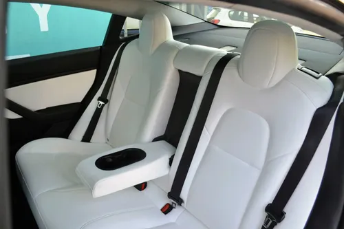 Tesla Model 3 Long Range