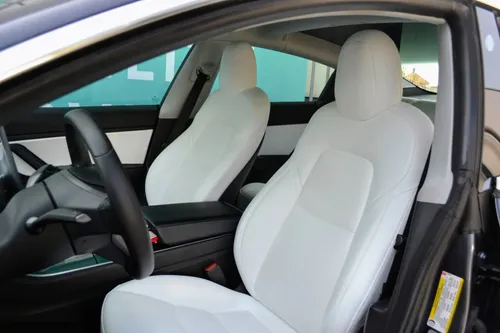 Tesla Model 3 Standard Range Plus RWD