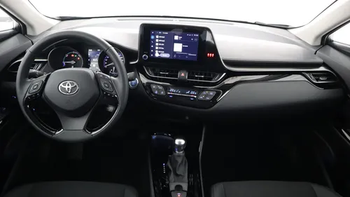 Toyota C-HR dashboard