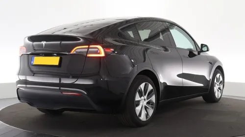 Tesla Model Y achterkant