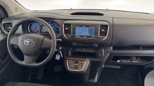 Toyota ProAce dashboard
