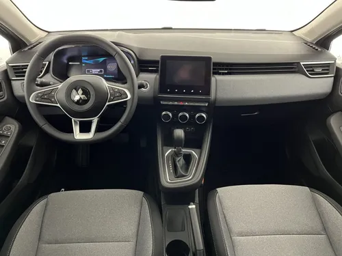 Mitsubishi Colt dashboard