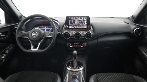 Nissan Juke dashboard