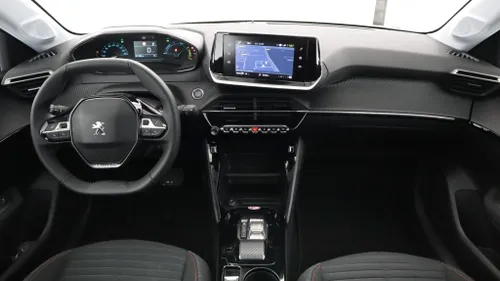 Peugeot e-208 dashboard