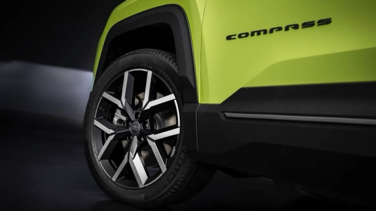 Jeep Compass velgen