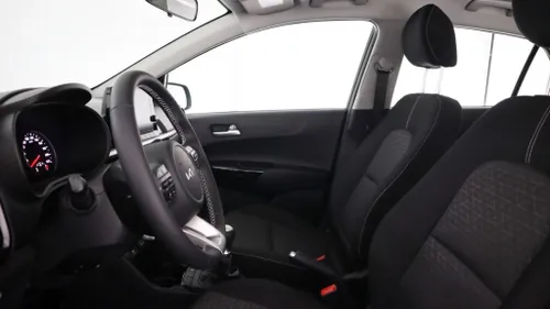 Kia Picanto voorstoelen