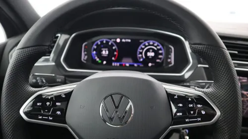 Volkswagen Tiguan dashboard