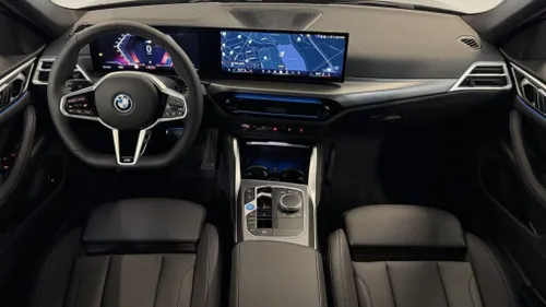 BMW i4 dashboard