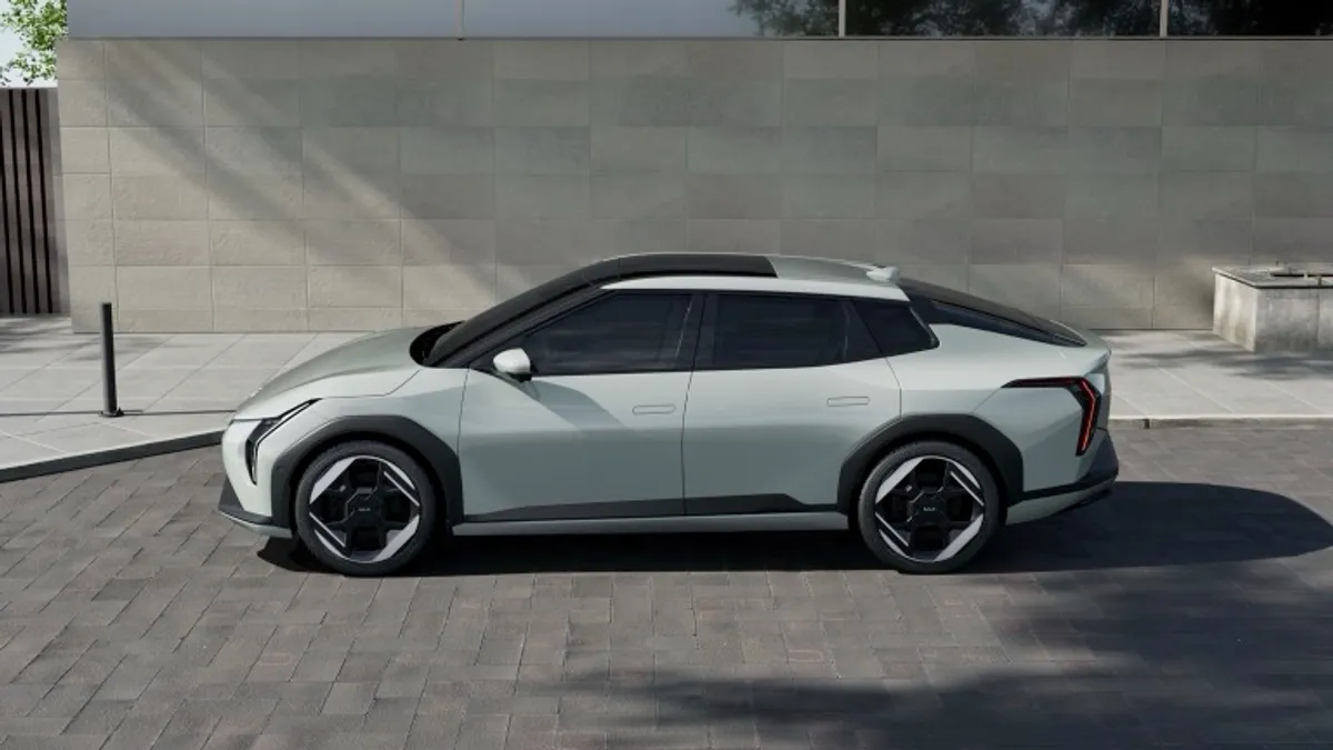 Kia EV4 Fastback