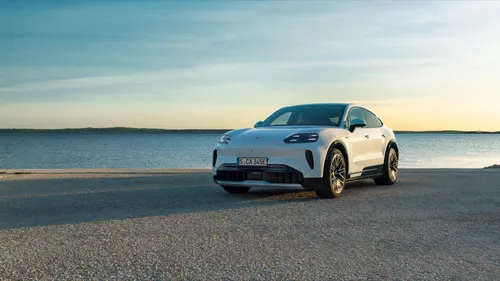 Cayenne coupe electric leasen