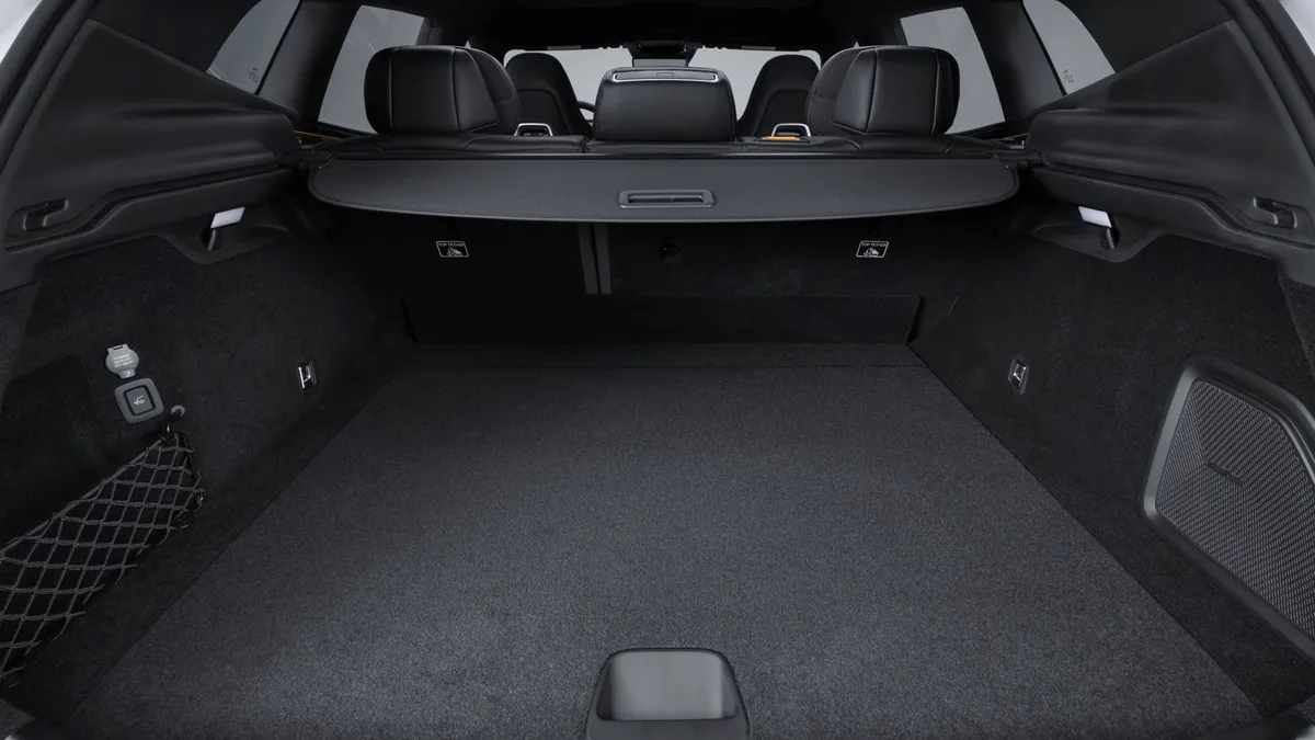 Polestar 4 SUV leasen