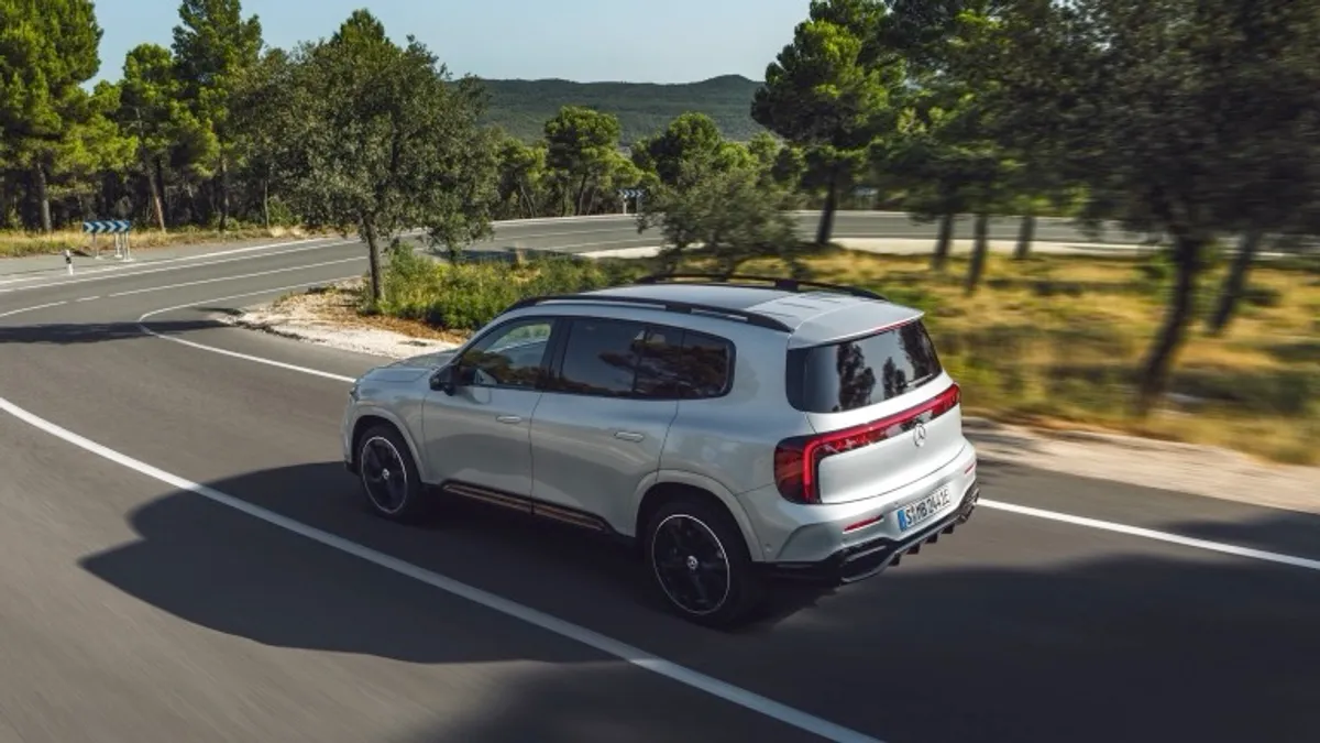 Mercedes GLB achterkant