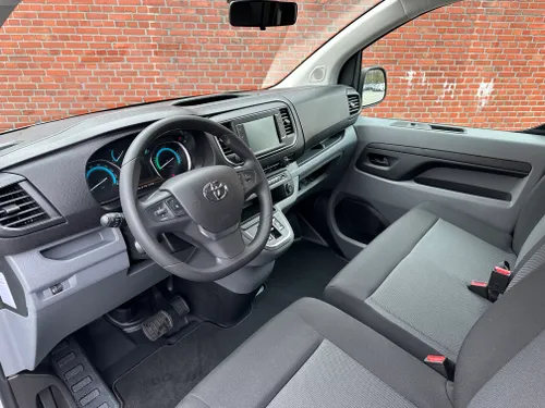 Toyota ProAce Worker Electric voorkant
