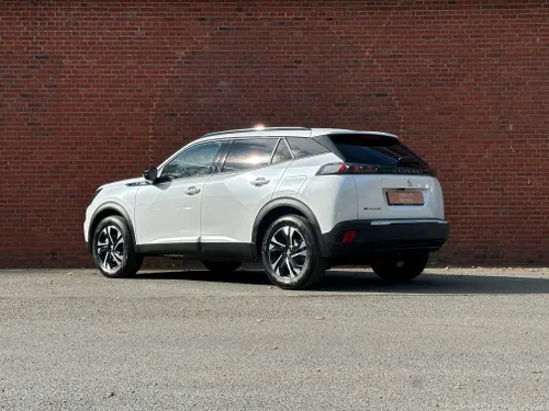 Peugeot e-2008 voorkant