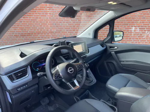 Nissan TOWNSTAR Electric