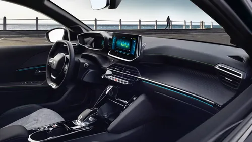Peugeot e-208 interieur voor
