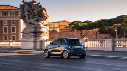 Fiat 500E