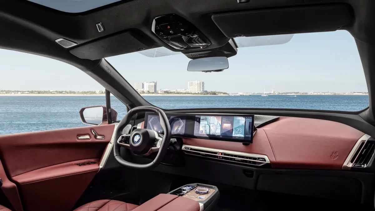 BMW iX cockpit