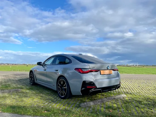 BMW i4 achterkant