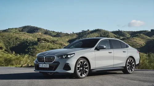 BMW i5 voorkant