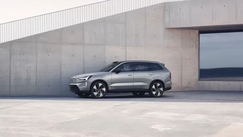 Volvo EX90