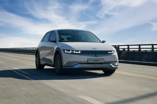 Hero Ioniq 5 front