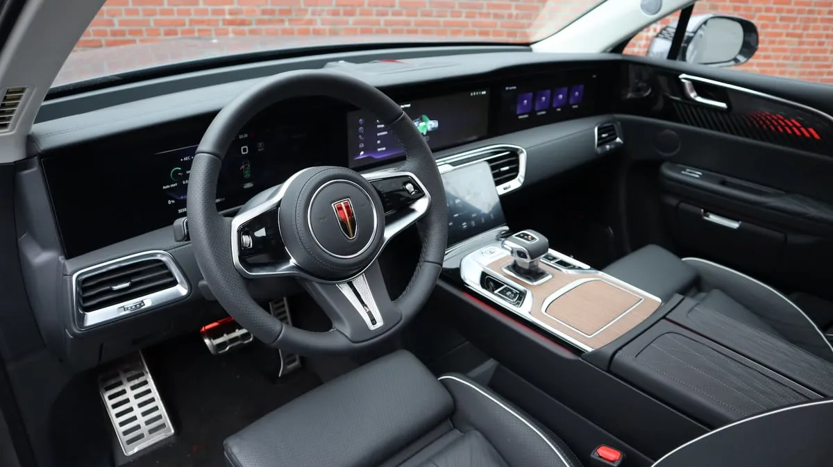 Interieur Hongqi E-HS9