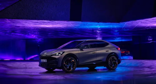 CUPRA Tavascan voorkant