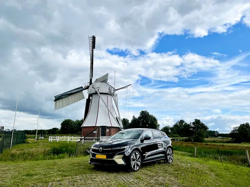 Renault Megane E-Tech voorzijde