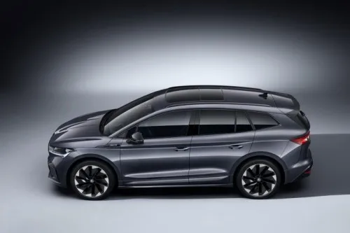 Skoda Enyaq zijkant