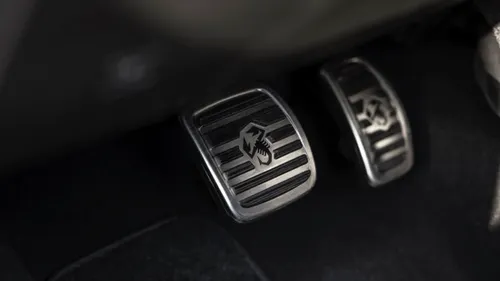 Pedalen Abarth 500e