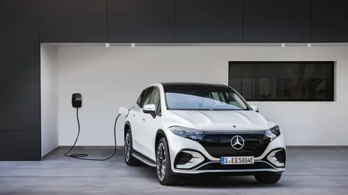 Mercedes EQS SUV